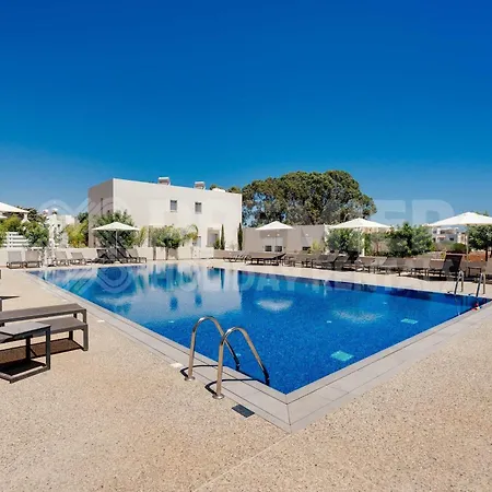 Apartment Angelica Paralimni